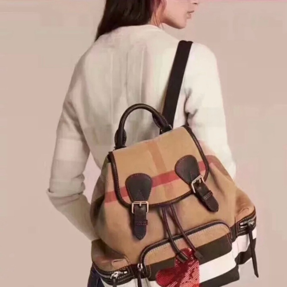 Burberry rucksack - Picture 2 of 8